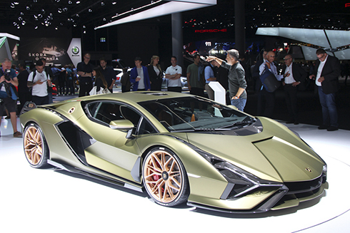 Lamborghini Sián giá từ 3,6 triệu USD