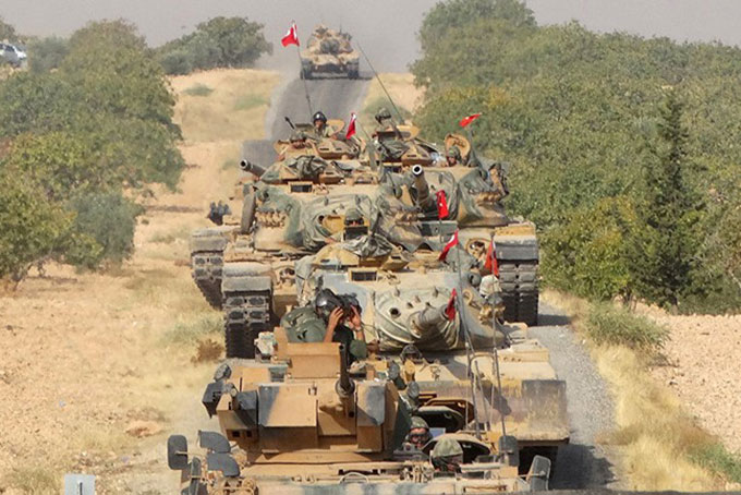 Thổ Nhĩ Kỳ dọa tấn công đông bắc Syria nếu Mỹ vẫn “im hơi lặng tiếng”. Ảnh: Reuters