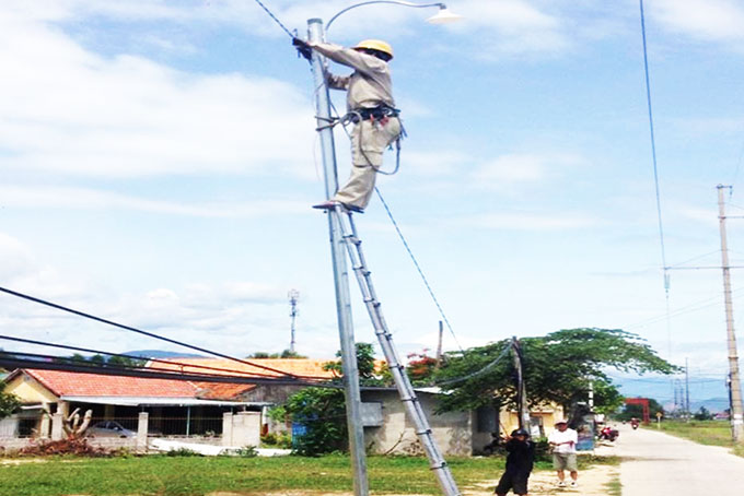 Xây dựng tuyến đường "sáng - xanh - sạch - đẹp"