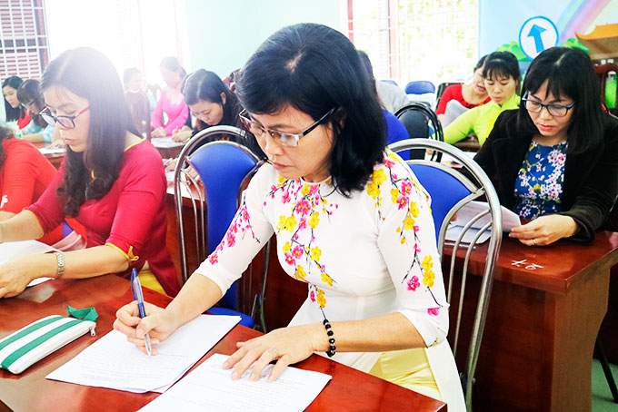 Tiếp tục sử dụng học bạ điện tử