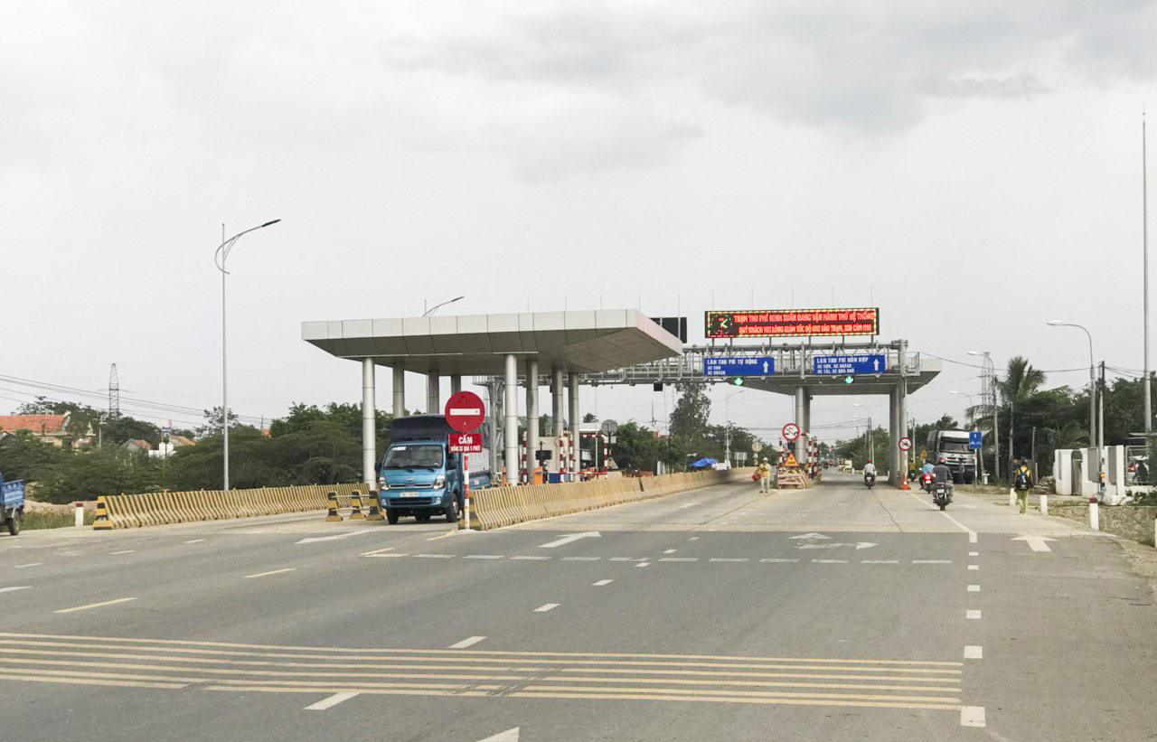 Triển khai vận hành khai thác trạm thu phí Ninh Xuân