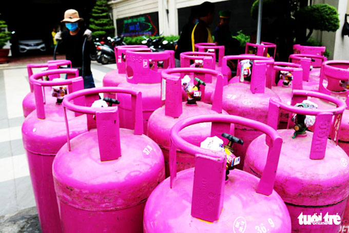 Giá gas tăng vọt 24.000 đồng từ ngày mai 1-10