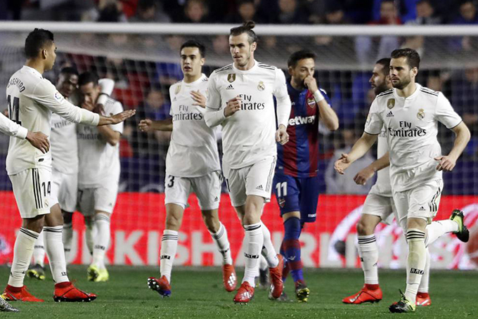 Real Madrid: Hồi sinh từ hàng thủ