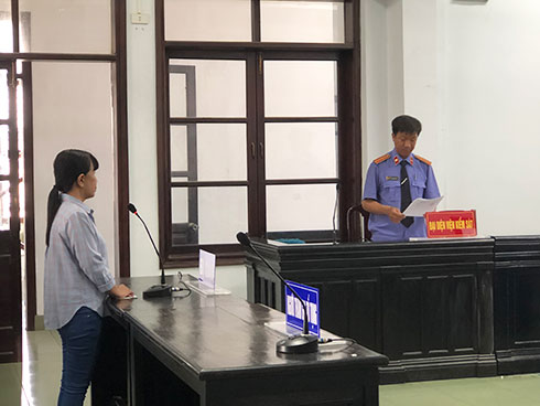 Môi giới mại dâm vì... bán cà phê ế!