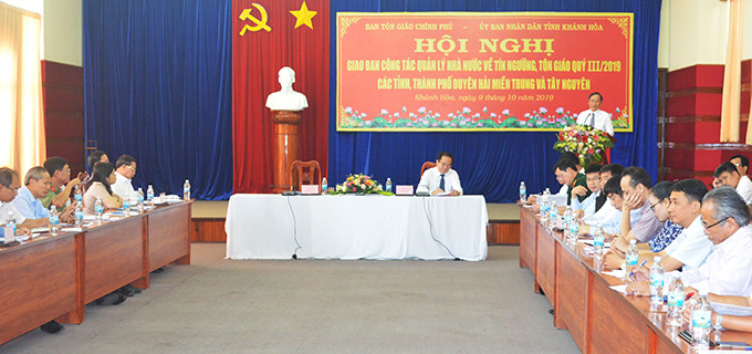 Quang cảnh hội nghị.