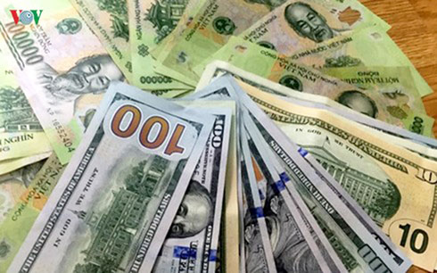 Giá USD hôm nay đứng yên sau phiên tăng giá nhẹ