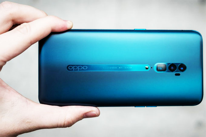 Loạt thiết bị di động giảm giá đáng chú ý tháng 10/2019