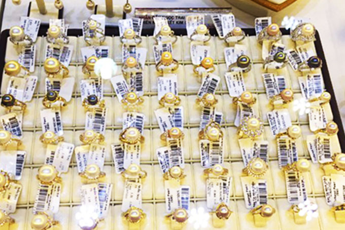 Giá vàng trong nước và thế giới ổn định trong phiên giao dịch đầu tuần