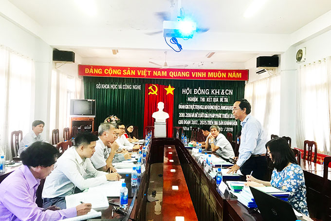 Nghiệm thu đề tài thực trạng và giải pháp phát triển lao động - việc làm giai đoạn 2017 - 2025
