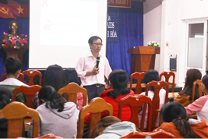 Tiến tới loại trừ HIV, viêm gan B và giang mai lây truyền từ mẹ sang con