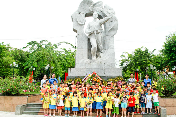 Ca dao thời kháng chiến ở xứ Trầm