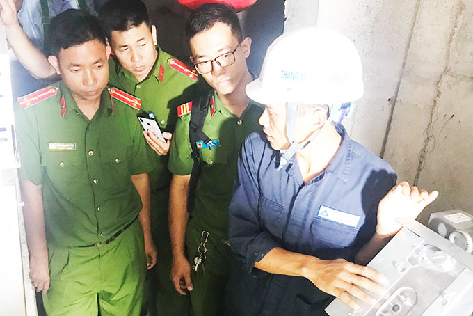 Tập huấn quy trình cứu nạn, cứu hộ thang máy trong tình huống khẩn cấp