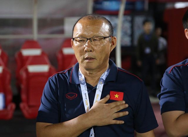 Tiết lộ thời điểm VFF gia hạn hợp đồng với HLV Park Hang Seo