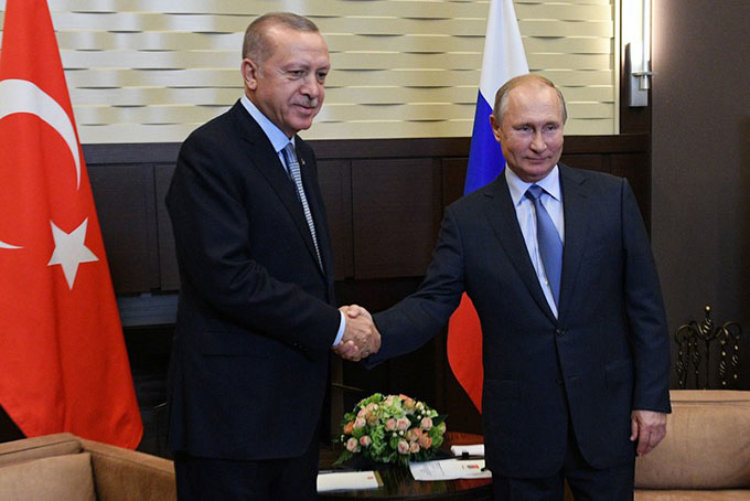 Tổng thống Thổ Nhĩ Kỳ Tayyip Erdogan (trái) và Tổng thống Nga Vladimir Putin. Ảnh: Sputnik