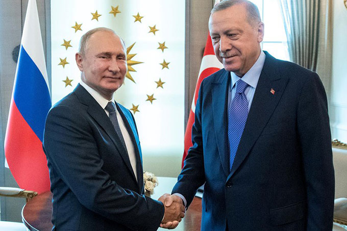 Tổng thống Nga Vladimir Putin và Tổng thống Thổ Nhĩ Kỳ Tayyip Erdogan. Ảnh: Reuters