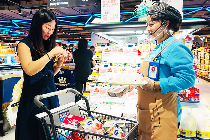 Sữa chua Vinamilk đã có mặt tại siêu thị thông minh Hema