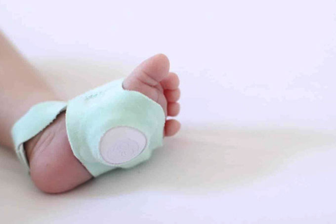 Thiết bị thông minh giám sát trẻ sơ sinh