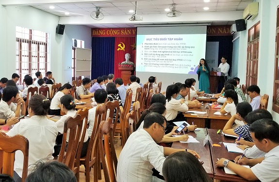 Tập huấn về giáo dục STEM