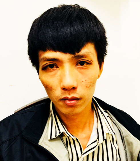 Bắt đối tượng trộm tiền