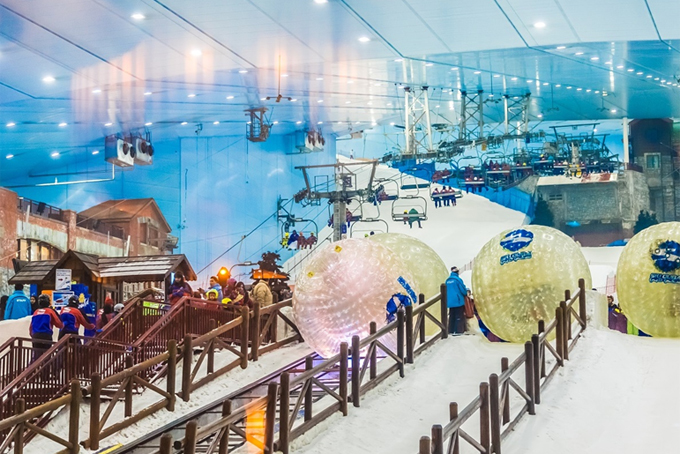 Ski Ninh Chữ Bay mang đến những trải nghiệm tuyết bất tận, tương tự mô hình Ski Dubai.