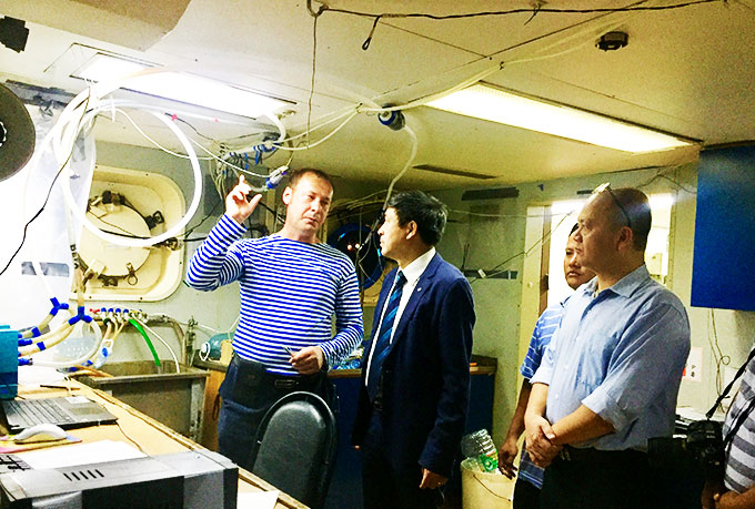 Hợp tác khảo sát địa lý, địa chất và hải dương học trên Biển Đông