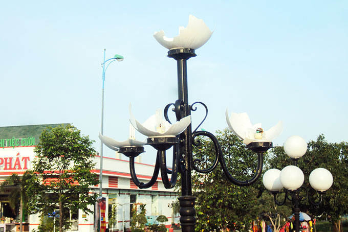 Cần xử lý tình trạng phá hoại tài sản công cộng