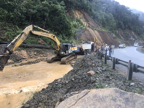 Toàn tỉnh Khánh Hoà đã di dời 76 hộ dân vùng nguy hiểm