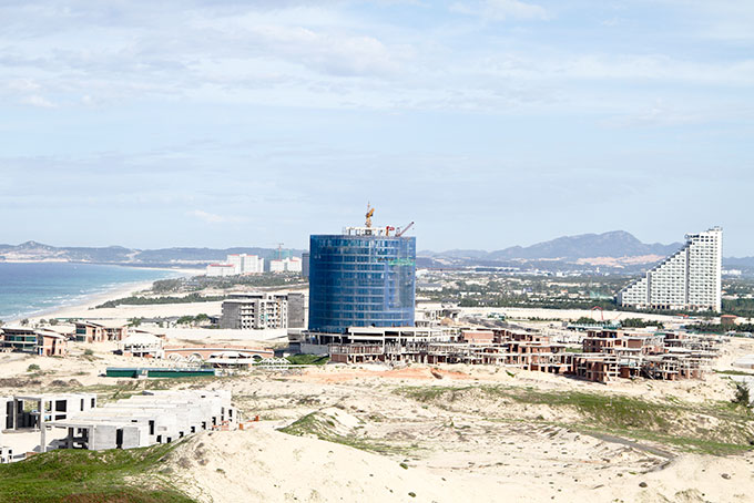 Nhiều dự án ở Bắc bán đảo Cam Ranh: Nơi triển khai chậm, chỗ làm không phép