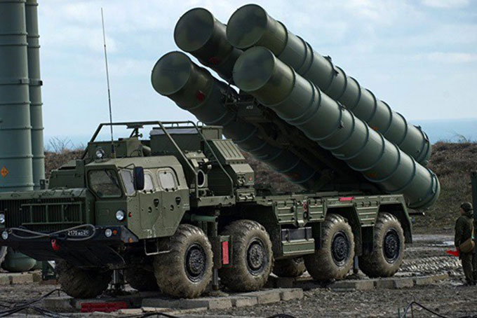 Nga và Ấn Độ thảo luận về hệ thống phòng thủ tên lửa S-400