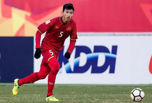 Văn Hậu tranh giải Cầu thủ trẻ xuất sắc nhất châu Á