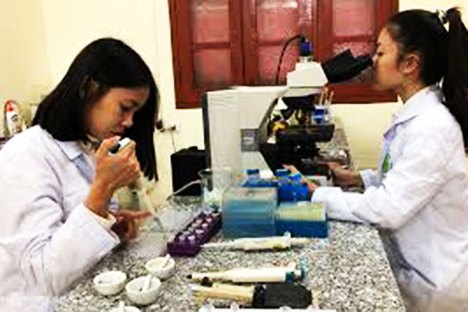 Ra mắt Bệnh viện cây trồng