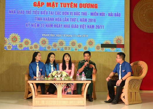 Tuyên dương 42 nhà giáo trẻ tiêu biểu