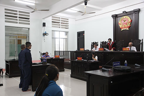 Trộm xe, tráo biển số vẫn bị phát hiện