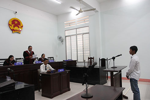 Chém người vì mâu thuẫn ranh giới đất thuê