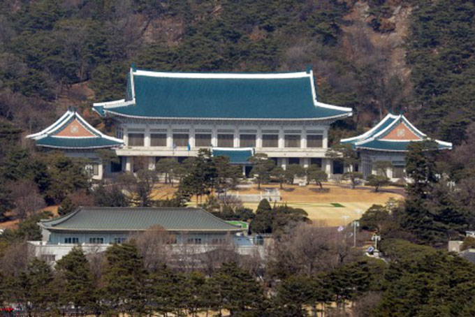 Hàn Quốc kéo dài Hiệp ước chia sẻ tình báo với Nhật Bản có điều kiện