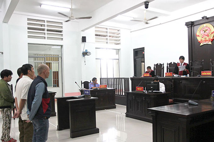 Sai sót trong vụ án đánh bạc ở Nha Trang