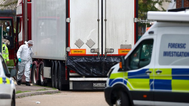 Tài xế lái container chở 39 nạn nhân nhận tội buôn người