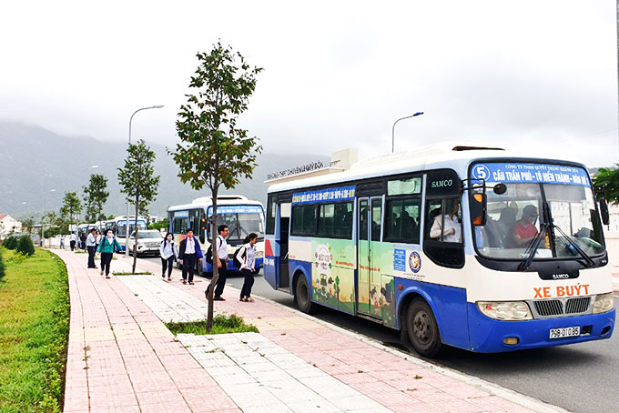 Khu vực Trường THPT Chuyên Lê Quý Đôn sẽ được lắp đặt nhà chờ xe buýt.