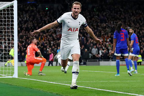 Tottenham của tân huấn luyện viên Mourinho đã có cú lội ngược dòng 4-2 trước Olympiacos Piraeus để sớm có được 1 suất vào vòng knock-out Champions League 2019-2020.