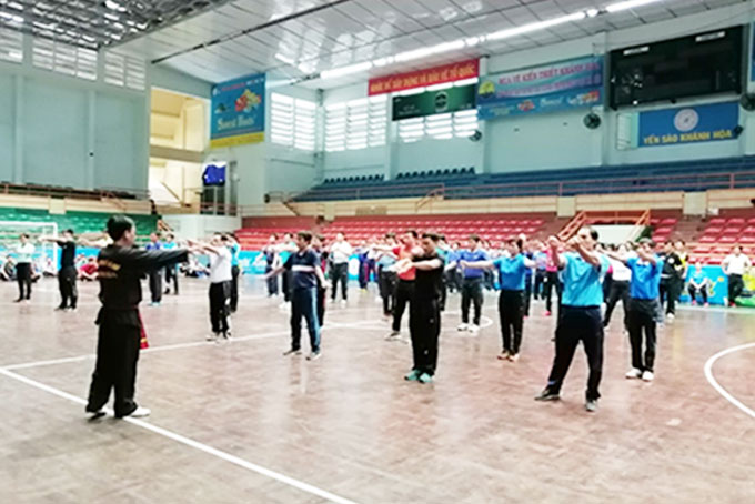 Tập huấn võ cổ truyền cho 100 cán bộ, giáo viên