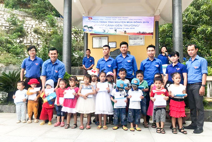Chương trình Tình nguyện mùa đông vừa được tổ chức tại xã Ninh Vân.