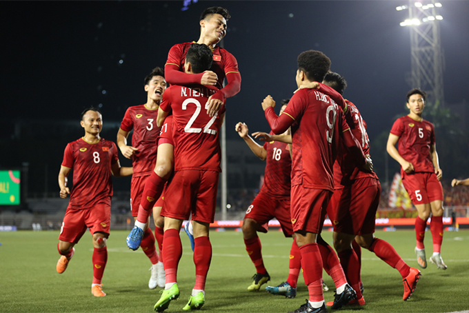 Chung kết và nỗi lo chấn thương