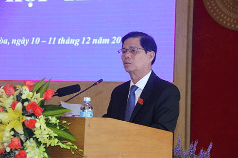 Ông Nguyễn Tấn Tuân - Phó Bí thư Thường trực Tỉnh ủy, Chủ tịch HĐND tỉnh phát biểu khai mạc kỳ họp