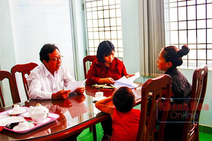 Cho một nẻo về tươi sáng