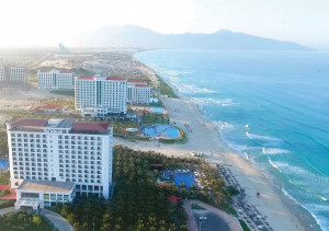 Du lịch Khánh Hòa cán mốc 27.100 tỷ đồng với lượng khách quốc tế tăng mạnh trong năm 2019