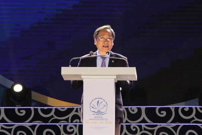 Ông Nguyễn Đắc Tài - Ủy viên Ban thường  vụ Tỉnh ủy, Phó Chủ tịch UBND tỉnh Khánh Hòa phát biểu đánh giá về công tác tổ chức Năm Du lịch quốc gia 2019