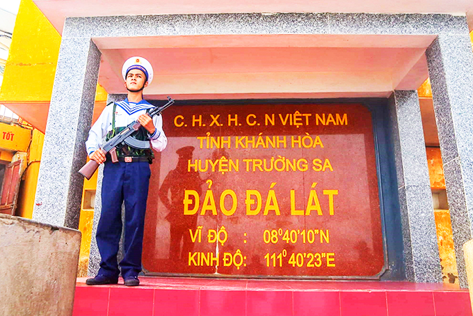 Một thoáng Đá Lát