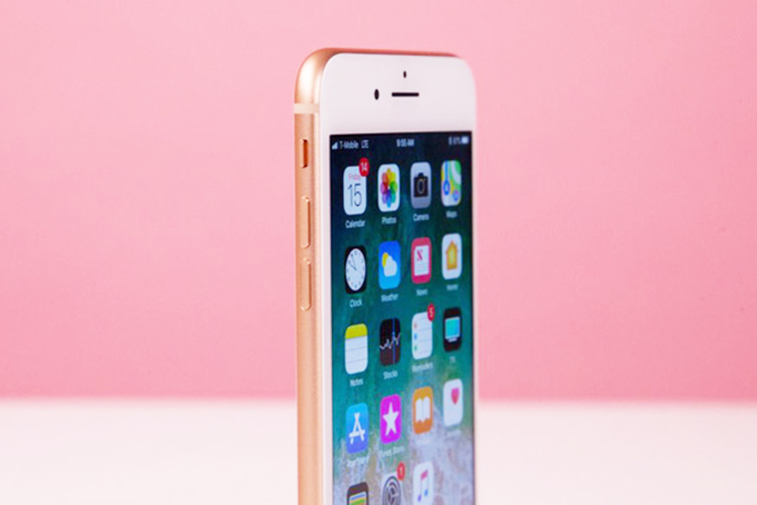 Apple sẽ trình làng đến 2 phiên bản iPhone giá rẻ