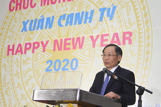 Lãnh đạo tỉnh gặp mặt kiều bào, khách quốc tế nhân dịp năm mới 2020