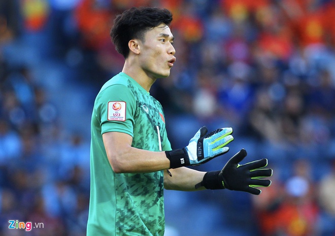Goalkeeper Bui Tien Dung performed excellently in match with UAE (Photo: Quang Thinh)